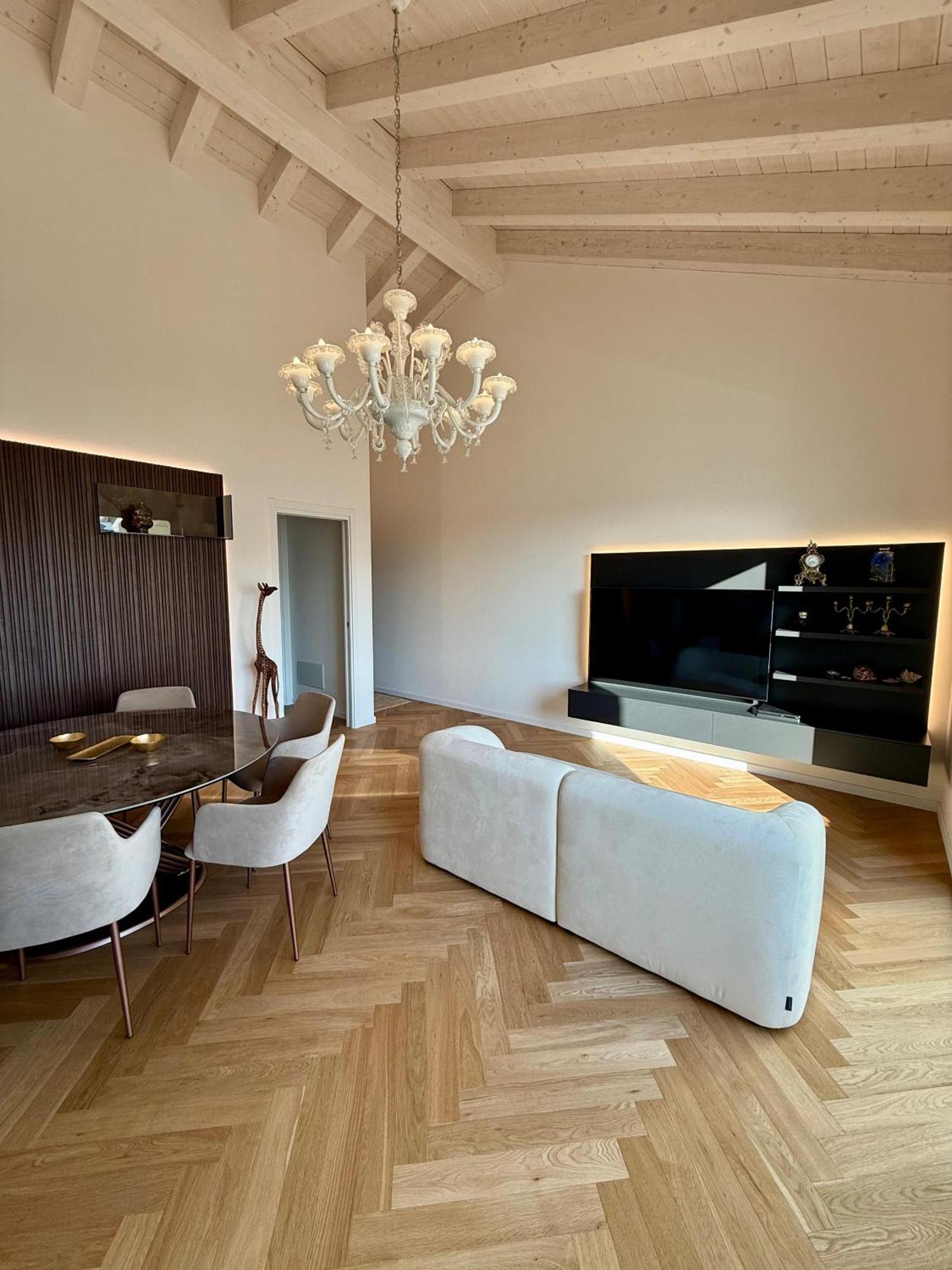 Luxury And Pool House Lido di Jesolo